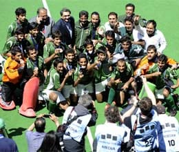 pakistan beat india to win bronze champions trophy hockey