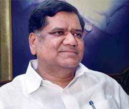 karnataka governor hints at asking cm to prove majority