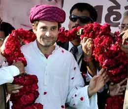 Rahul stake last day gandhi vs modi but