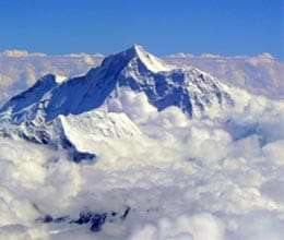 arunima becomes first Indian amputee to scale mount everest