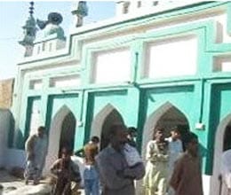 pakistani mob beats to death muslim accused of blasphemy