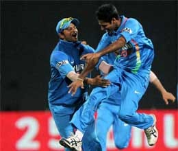 bhubaneswar want to play with sachin tendulkar in test 