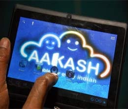 aakash tablet passed by iit