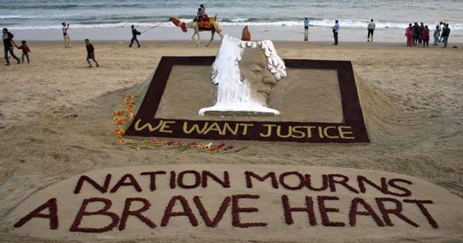 Delhi gang-rape becomes protest painting theme 