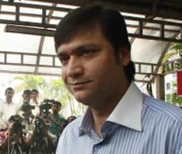 akbaruddin owaisi seeks time to police
