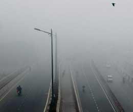  heavy fog in delhi and ncr