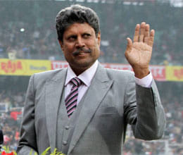 kapil slams ganguly for backing foreign coach