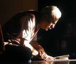poetry of vionod kumar shukla 