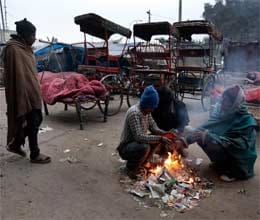 heavy cold in north india 11 trains canceled