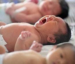 children changed in labor room