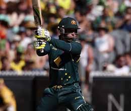australia opner phil hughes looks to sweep away indian spinners