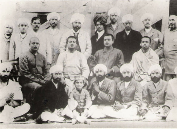 Swami Vivekananda Jayanti 2024 National youth day 2024 swami vivekananda life story in hindi