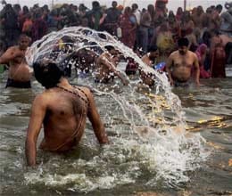 mauni amavasya snan daan 