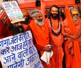 police is wrong, paripurnanand is not criminal 