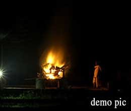 Vijender lit the pyre of his family