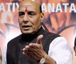 prime minister resignation is only option says rajnath