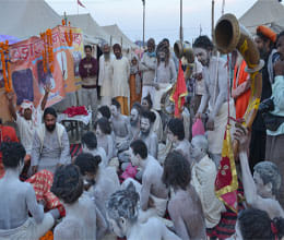 mahakumbh: both akhare councils dissolved 