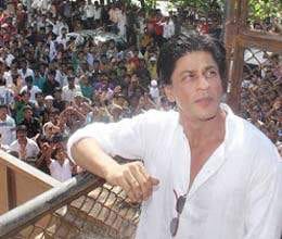 indian muslims advice pakistan on shahrukh issue
