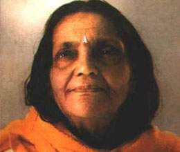 maa anandmayi is annoyed with kumbh fair administration