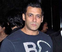 complaint against salman khan for posting info on case on website