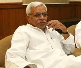 shivanand tiwari loses cool over question on modi as pm