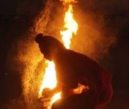 saint will take fire bath in kumbh