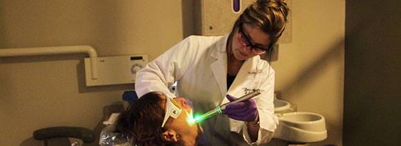 oral cancer treatment through laser therapy