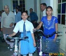 govt will give cycles to meritorious sc girl students