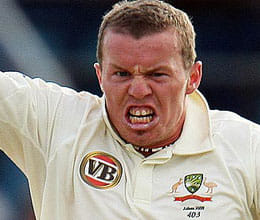 peter siddle feels pacers have to be consistent to beat India