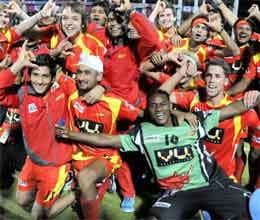 ranchi rhinos are champions of inaugural hil