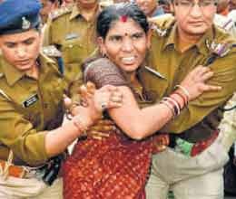 woman tried to commit suicide in front of cm