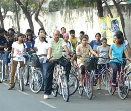 kolkatta-bicycle-climate-change-iit-delhi-metro