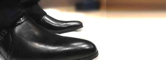 how to maintain leather shoes