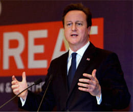 cameron announces same day visa for indian businessmen