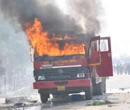 bharat bandh two day strike begins leader killed