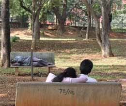 girlfriend help attackers to kill her boyfriend