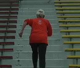 61 year heart patient woman win 10 kilometer merathon