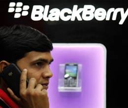 blackberry shares fall heavily