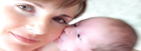 women having daughters have great life expectancy