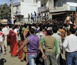 7 year old girl student raped inside municipal school