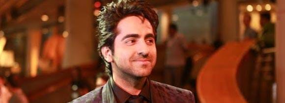 ayushman khurana kisses Pooja in 'nautanki Saala'