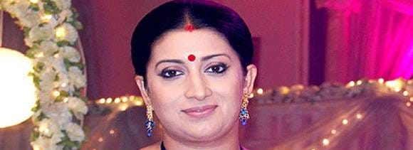 Smriti Irani refuses to play nautch girl in TV show