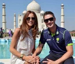 australian captain michael clarke visits taj mahal with his wife 