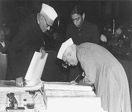 Reciting preamble to Constitution made compulsory in schools