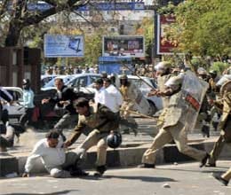 cm is intervening in lawyers and police conflict