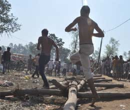 stampede in shiv mandir of up, 2 death