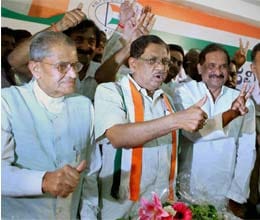 cong makes big gains in urban local body polls in karnataka