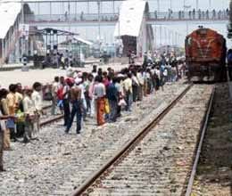 boy escapes unhurt when train overspeed on him 
