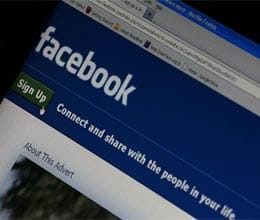 akhilesh is updating facebook