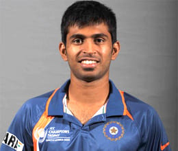 abhishek nayar bowls a 17 ball over in deodhar trophy